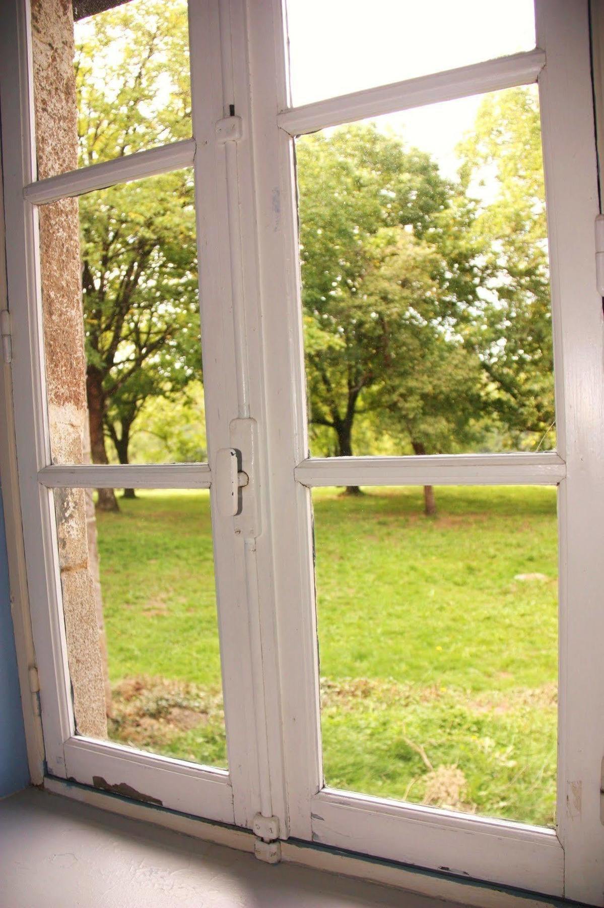Domaine De La Clauzade Bed & Breakfast Saint-Germain-les-Vergnes Екстериор снимка